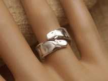 capybara silver freesize ring