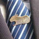 スフィンクスカピバラタイピン